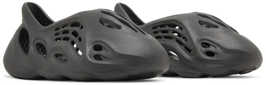 Yeezy Foamrunner Onyx