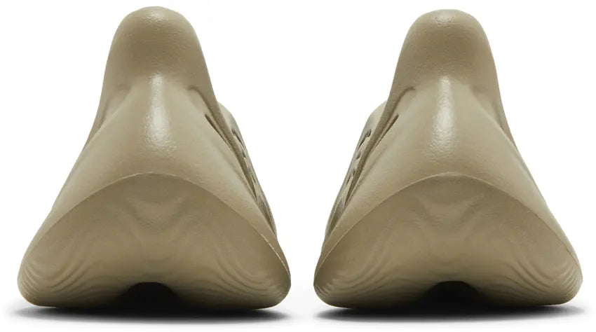 Yeezy Foamrunner Stone Salt