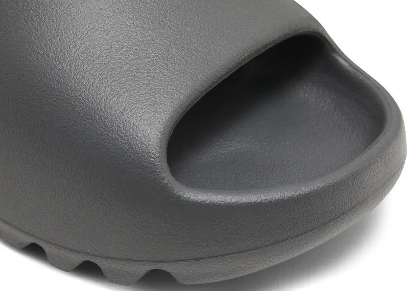 Yeezy Slide Granite