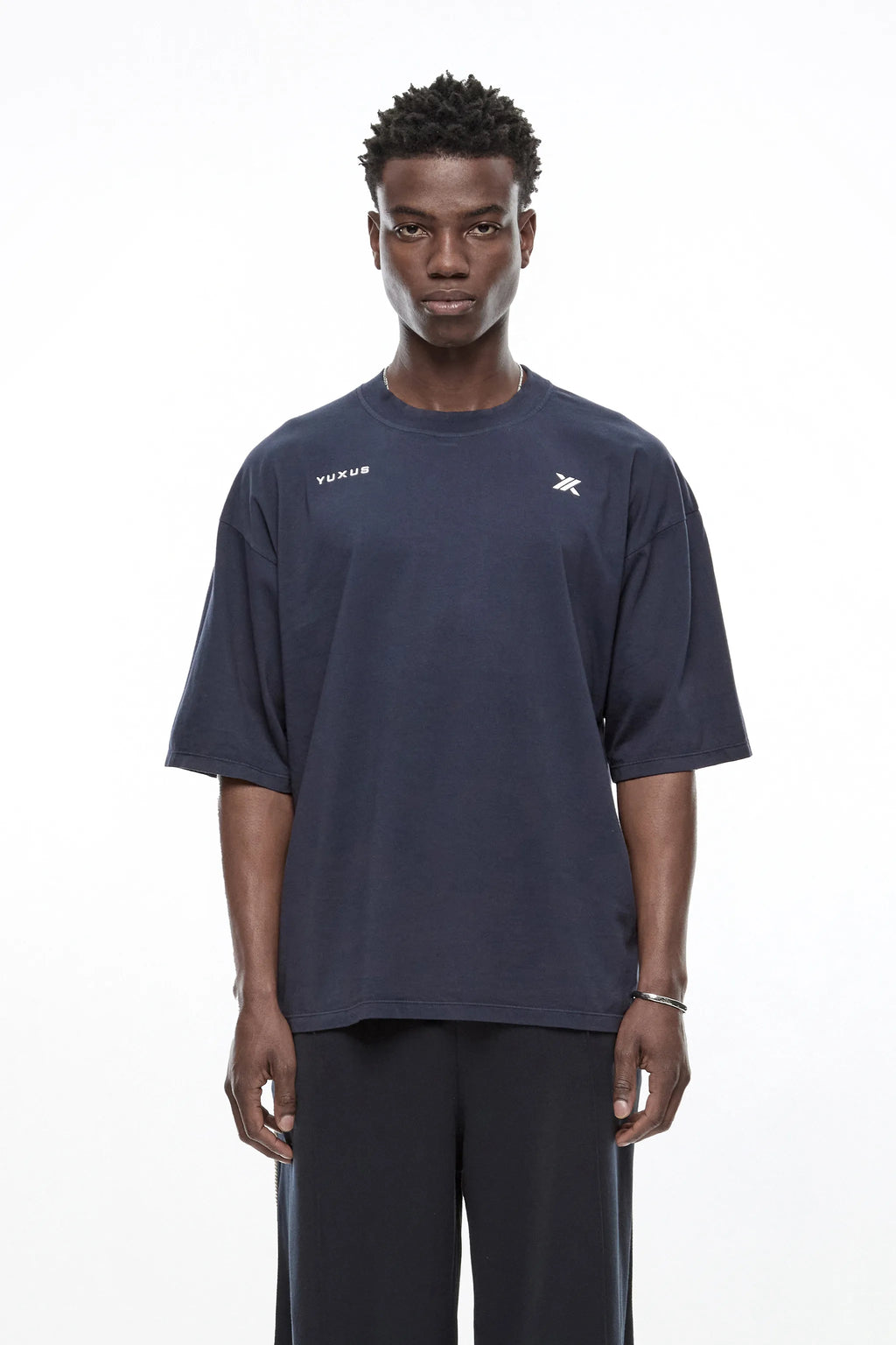 Yuxus Aster Tee