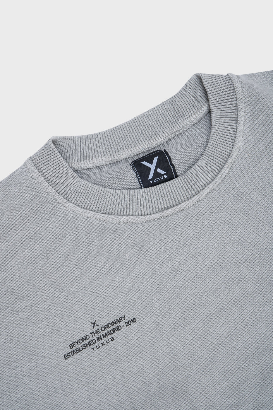 Yuxus Glacier Icons Rundhalsshirt