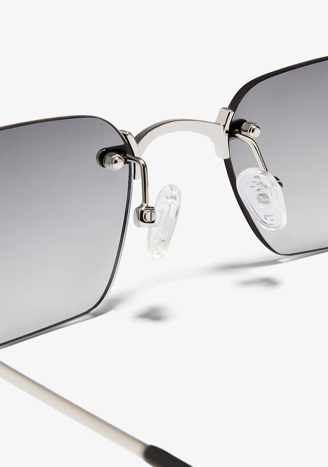 D.Franklin Smith Hex Silver Smoke - silver | Saturday Concept