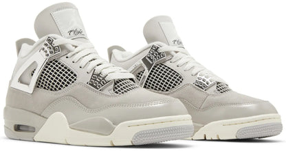 Jordan 4 Frozen Moments