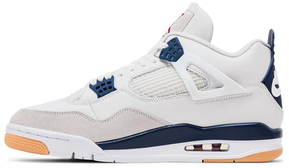 Jordan 4 SB Marineblau