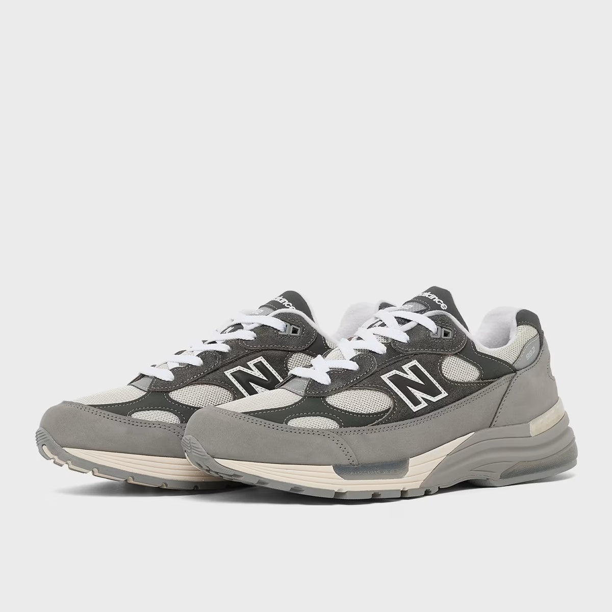 New Balance 992 Grey