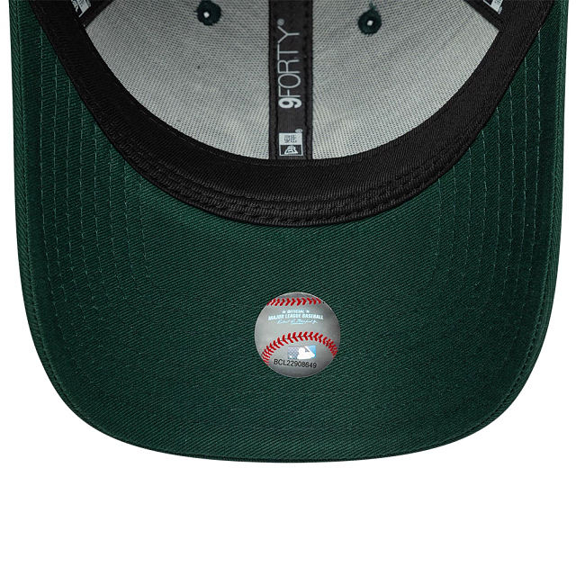 New Era 9FORTY NY Bear Green - green, white | Saturday Concept