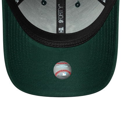 New Era 9FORTY NY Bear Green - green, white | Saturday Concept