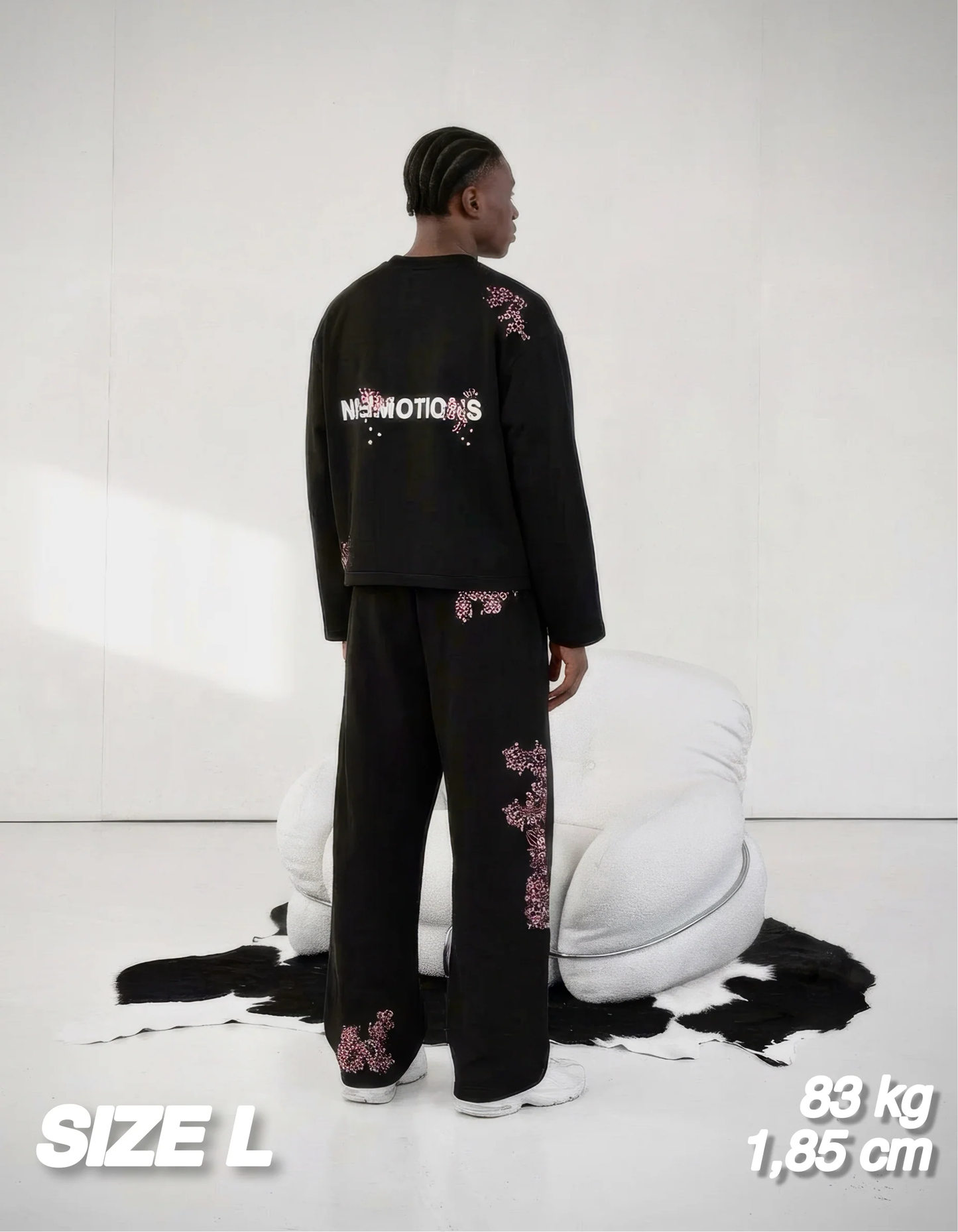 NoEmotions Blossom Long Sleeve Black - black, pink | Saturday Concept