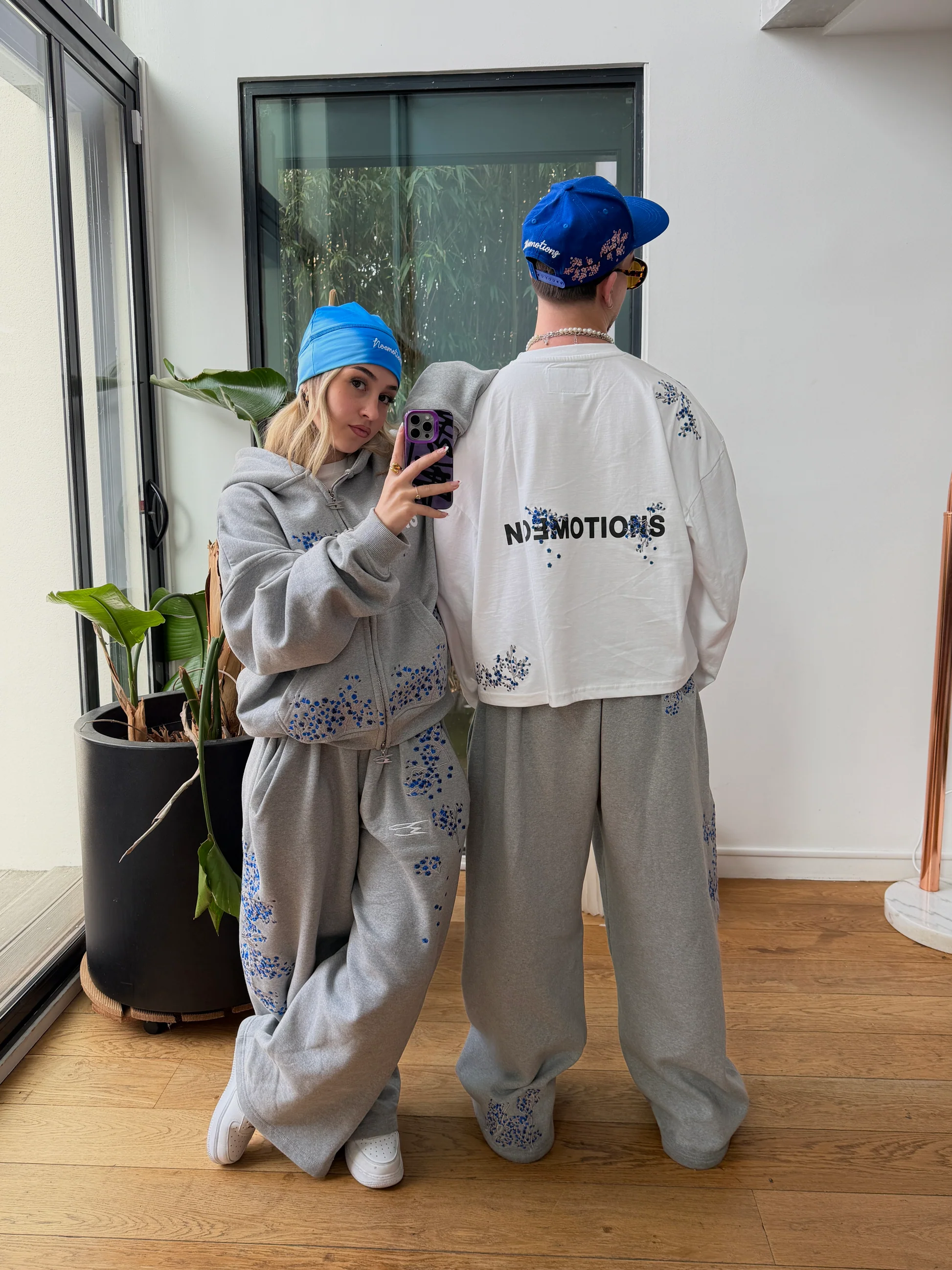 NoEmotions Blossom Long Sleeve White - white, blue | Saturday Concept