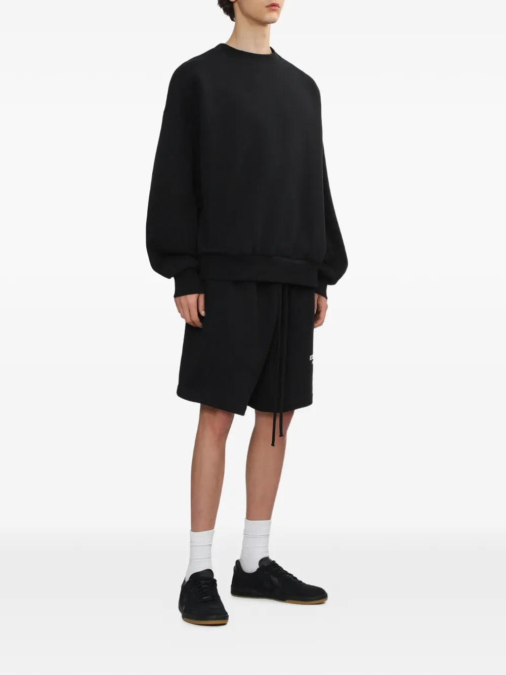 Essentials Short Jet Black