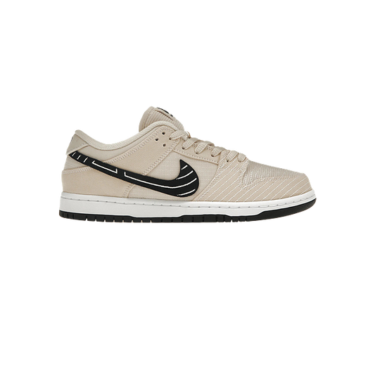 SB Dunk Low Albino