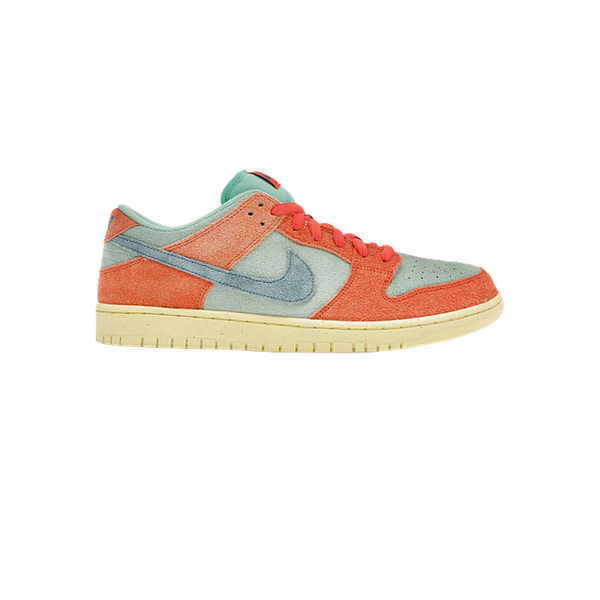 SB Dunk Low Aqua Emerald