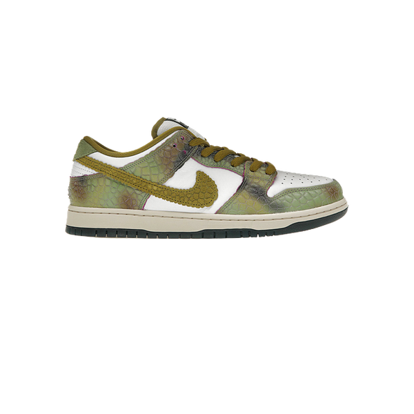 SB Dunk Low Chameleon