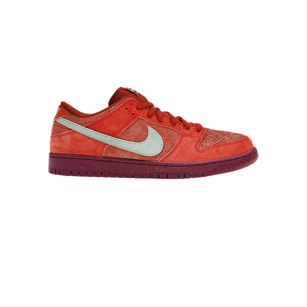 SB Dunk Low Mystic Red