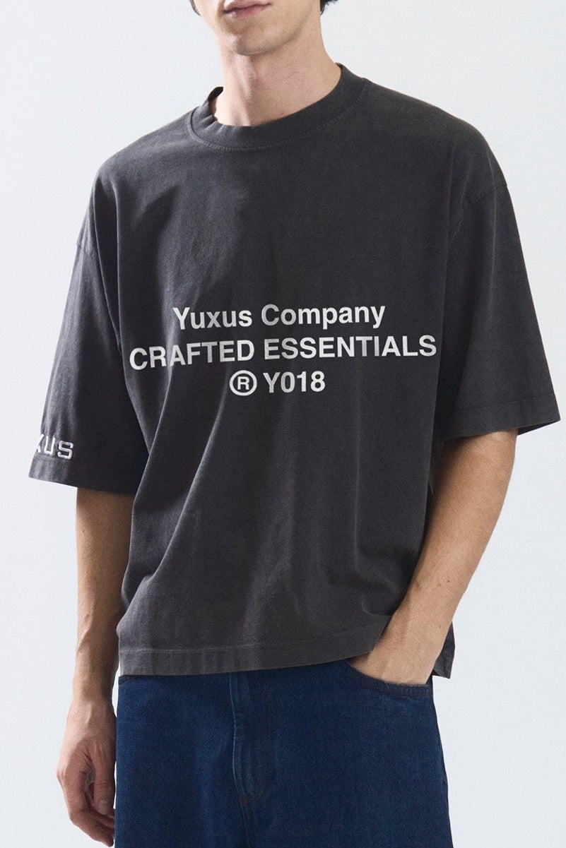 Yuxus Basic Black Tee