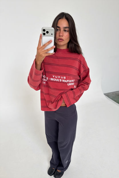 Yuxus Crater Red Long Sleeve