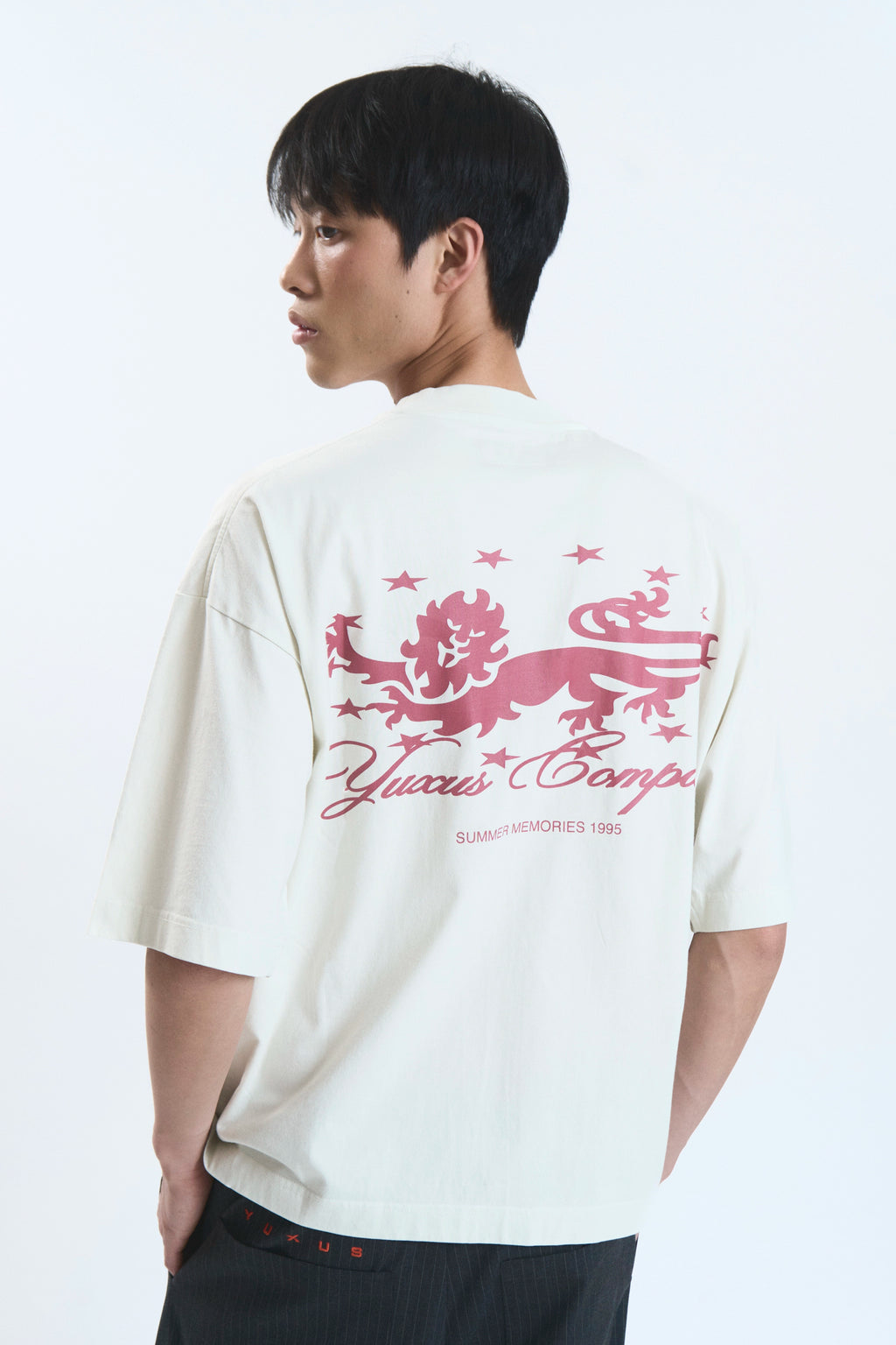 Yuxus Memories Vail Tee - cream, red | Saturday Concept